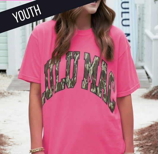 Youth Lulu Mac Neon Pink COMFORT COLORS MOSSY OAK TEE