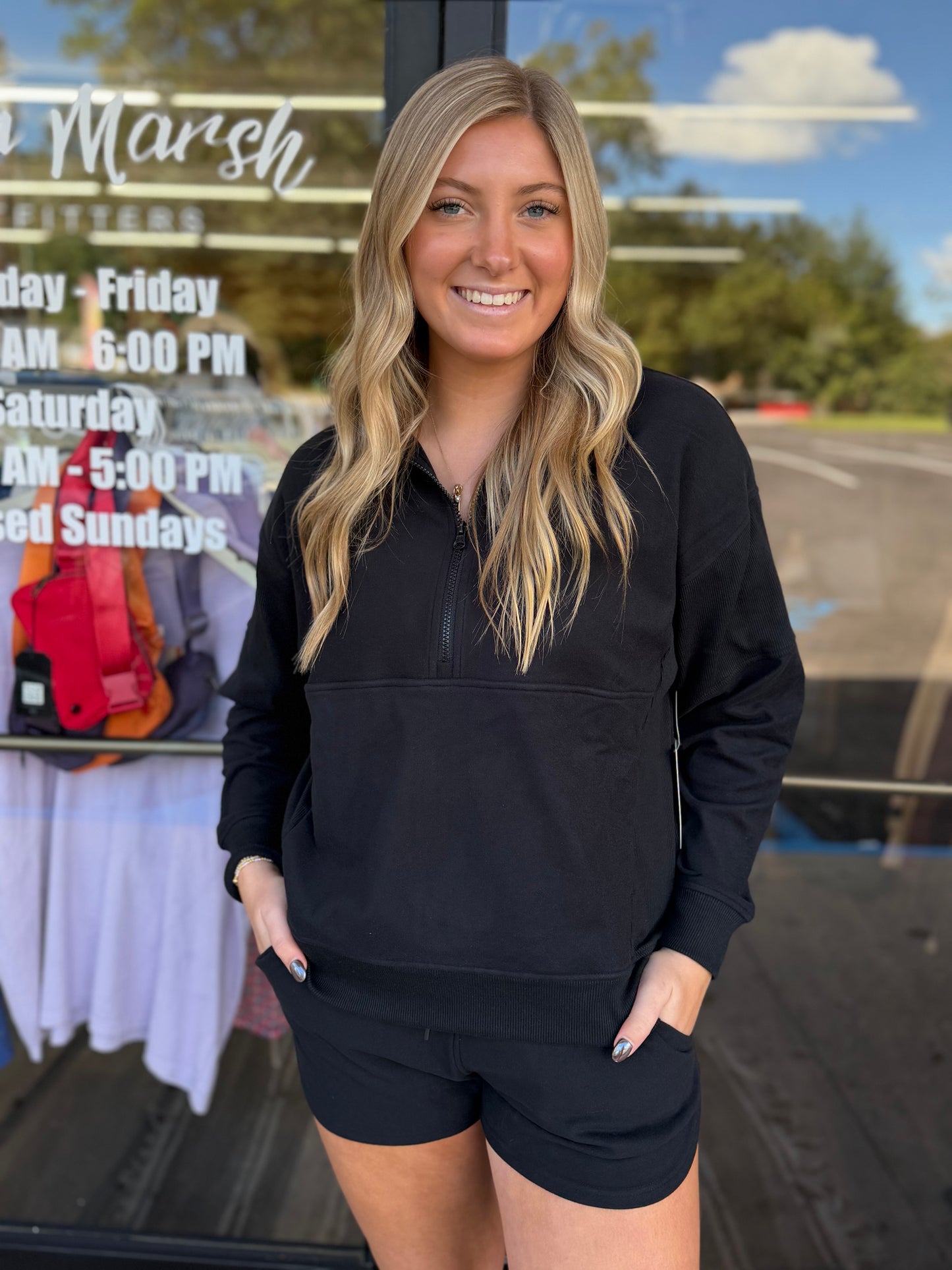 LG Velvet Fleece Short- Black