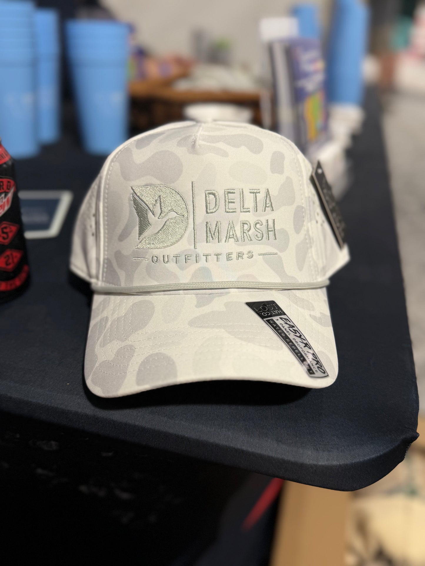 Delta Marsh Flying D - Lost Hat - white Camo
