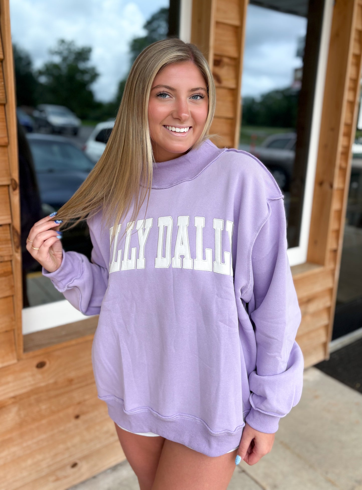 DILLYDALLY  'DILLY DALLY' Mock Neck Sweatshirt: LAVENDER