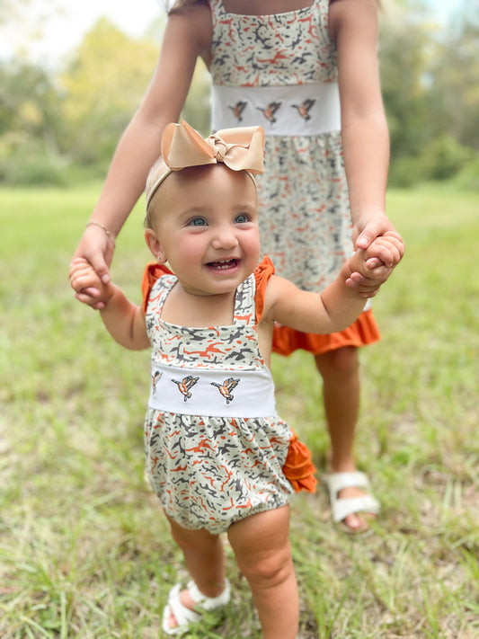 Flutter sleeves Orange/White Romper