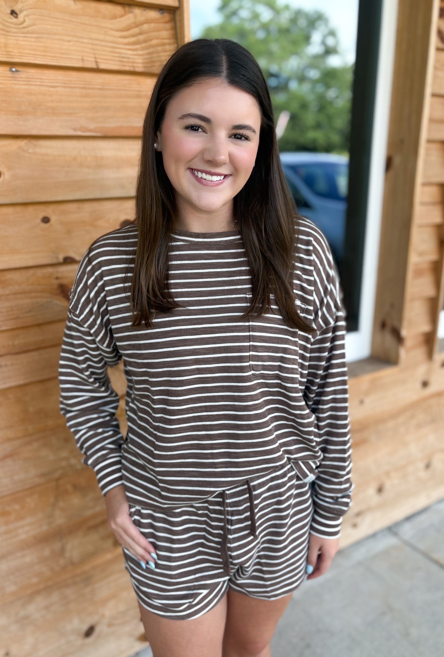 Local Girl Revive Crewneck - Espresso