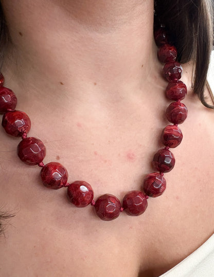 Maddyn Beaded Necklace: Burgundy