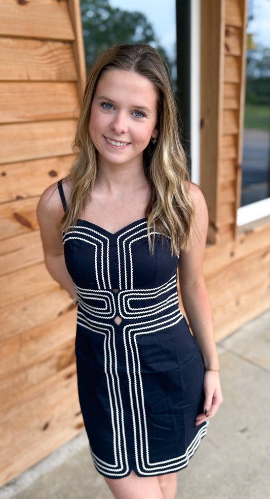 Exclusive Lace Trimmed Day-to-Night Mini Dress: NAVY/WHITE