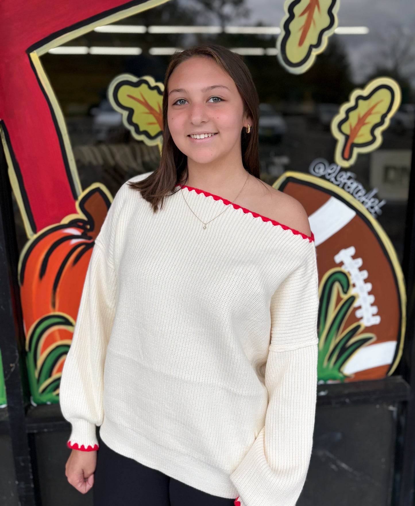 BOAT NECK TRIANGLE STITCH PUFF SLEEVE SWEATER: IVORY RED