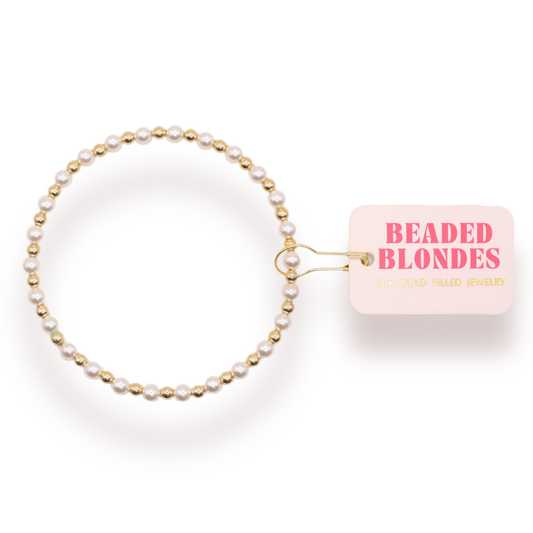 Luci Pearl Bracelet in Gold Standard 6.75