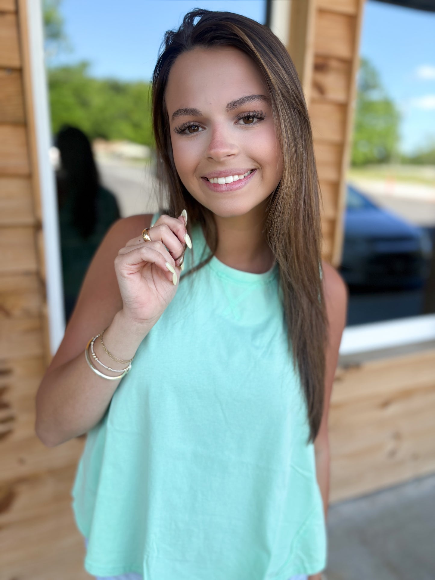 Raw Edge Details Sleeveless Washed Top: MINT