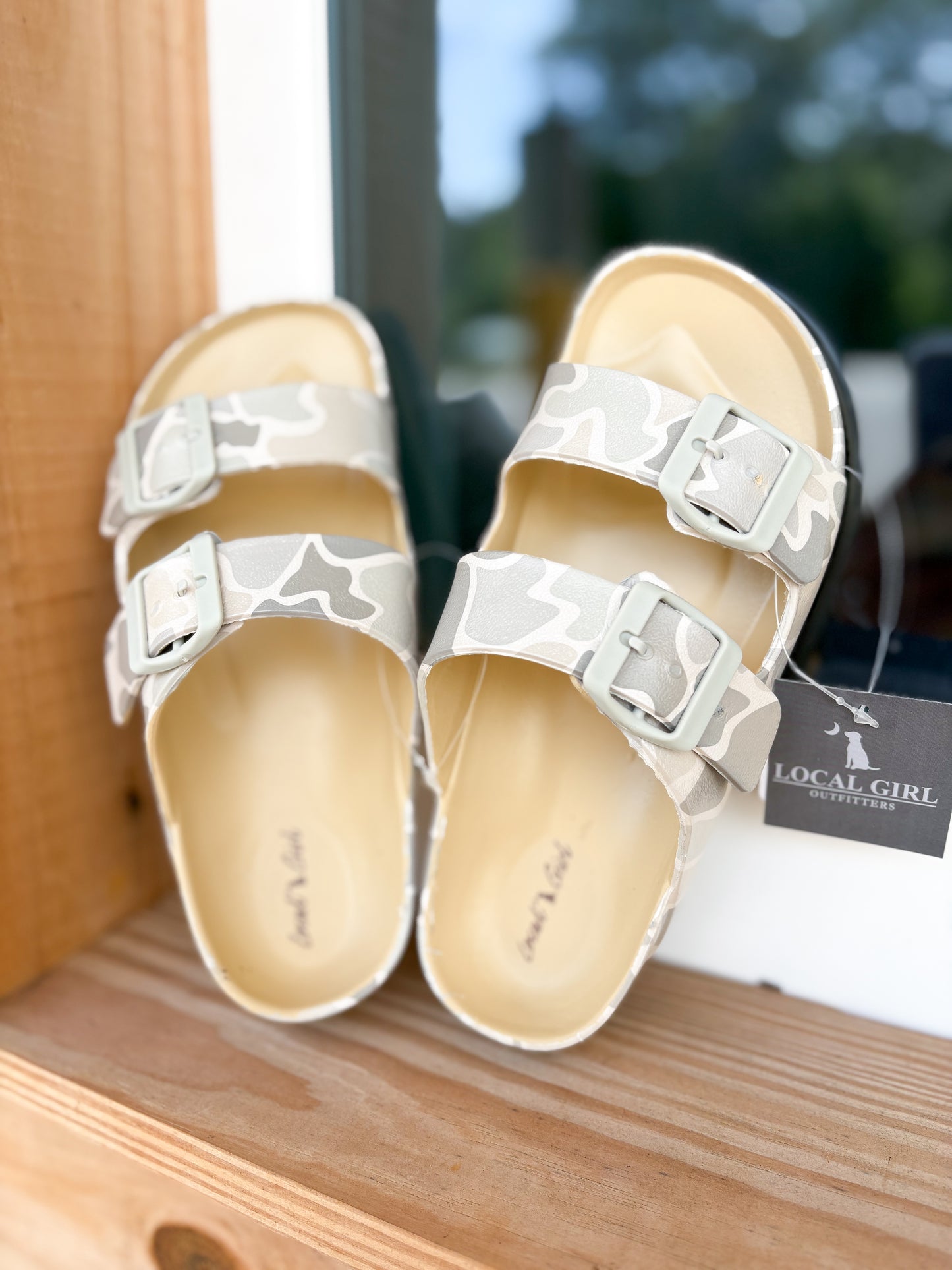 Local Girl Rubber Slides - FC Saltwater