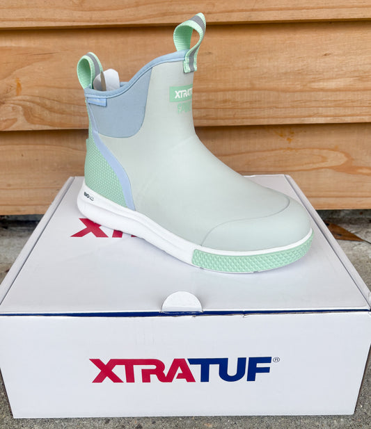 Xtratuf XADSW110 - WOMEN'S ADB SPORT 6" ANKLE BOOT