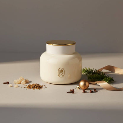 20 oz Heritage Candle: Burgundy