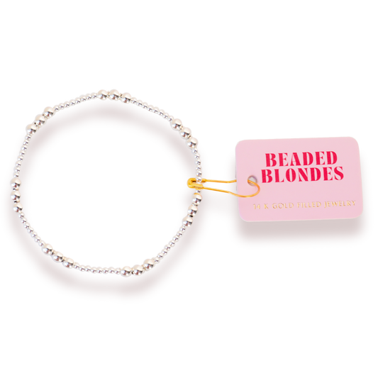 ILY Bracelet in Silver: Standard 6.75 inch