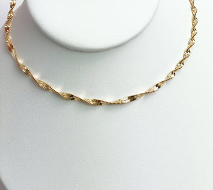 Julia Choker