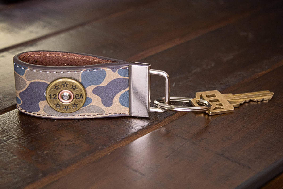Shotshell Hunting Old School Camo Leather Loop Keychain.: Brown/Tan Camo