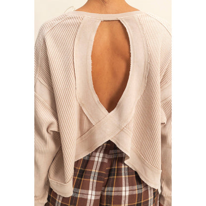 Open Back Textured Knit Long Sleeve Top: CHESTNUT