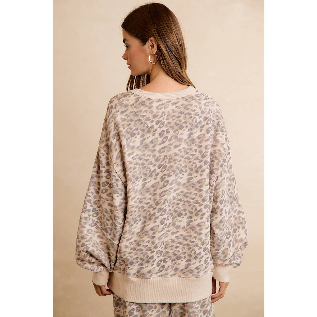 LEOPARD PRINT RELAXED CREWNECK PULLOVER SWEATSHIRT: LEOPARD