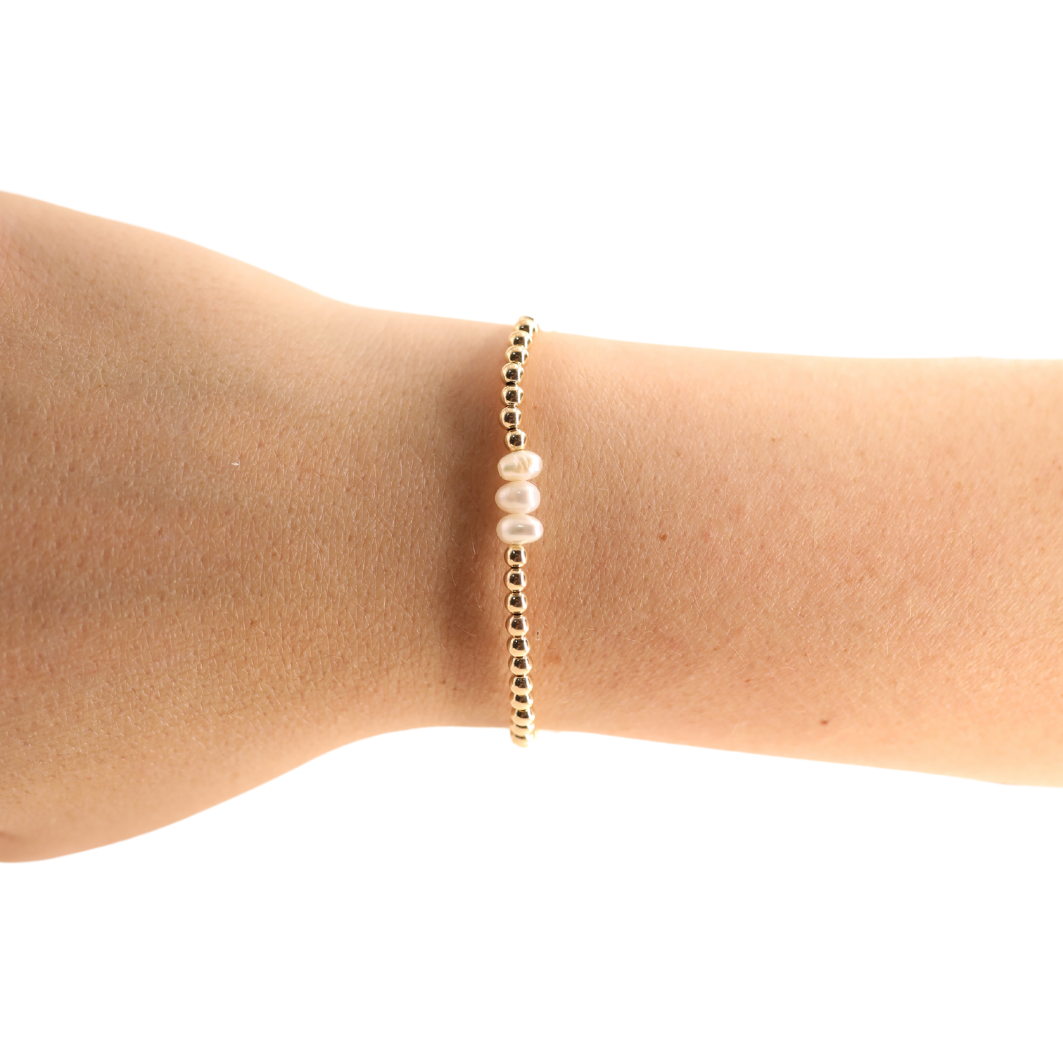 Harper Bracelet in Gold: Standard 6.75 inch