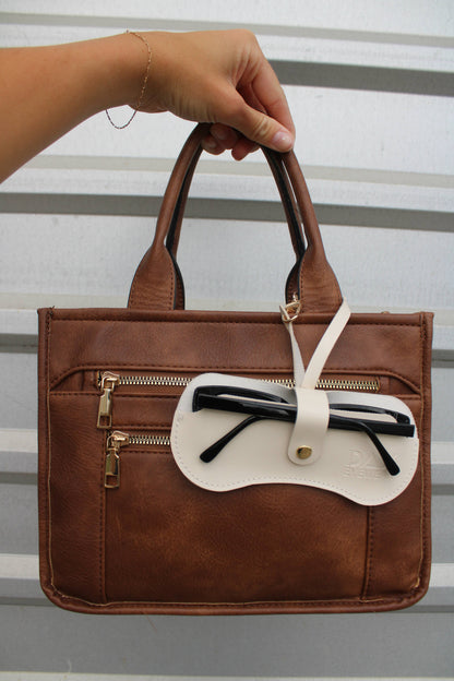 Eyewear Clutch for Sunglasses - Scratch Protection: Silver