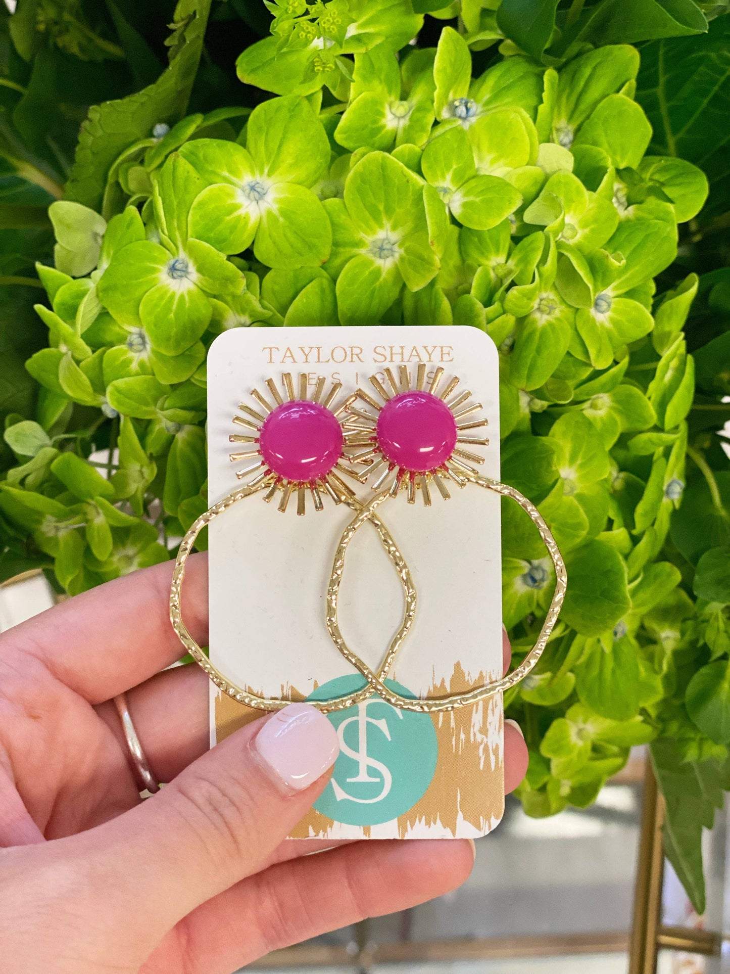 Colorful Sunburst Hoops: Mint