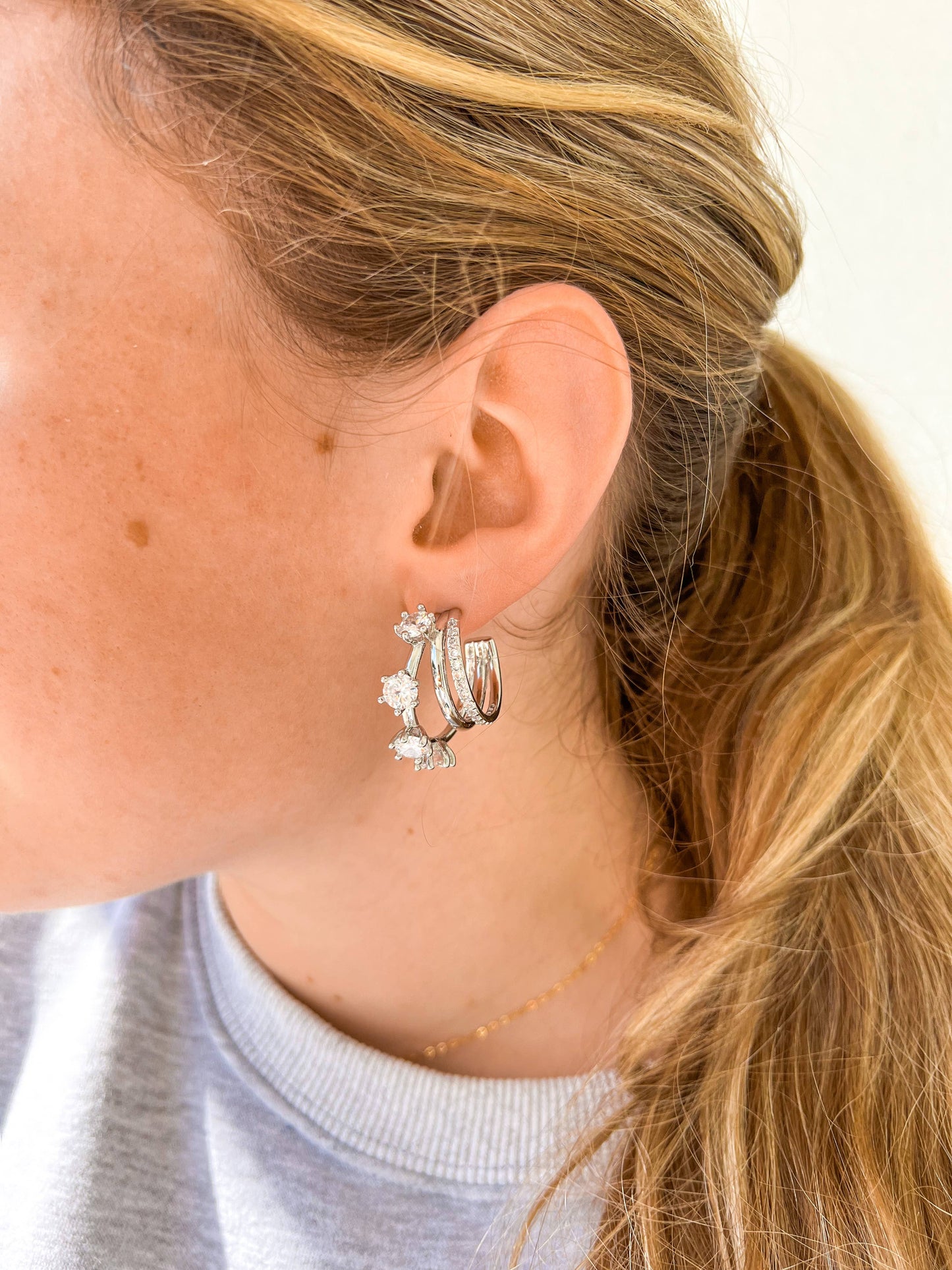 Juliana Hoops: Gold