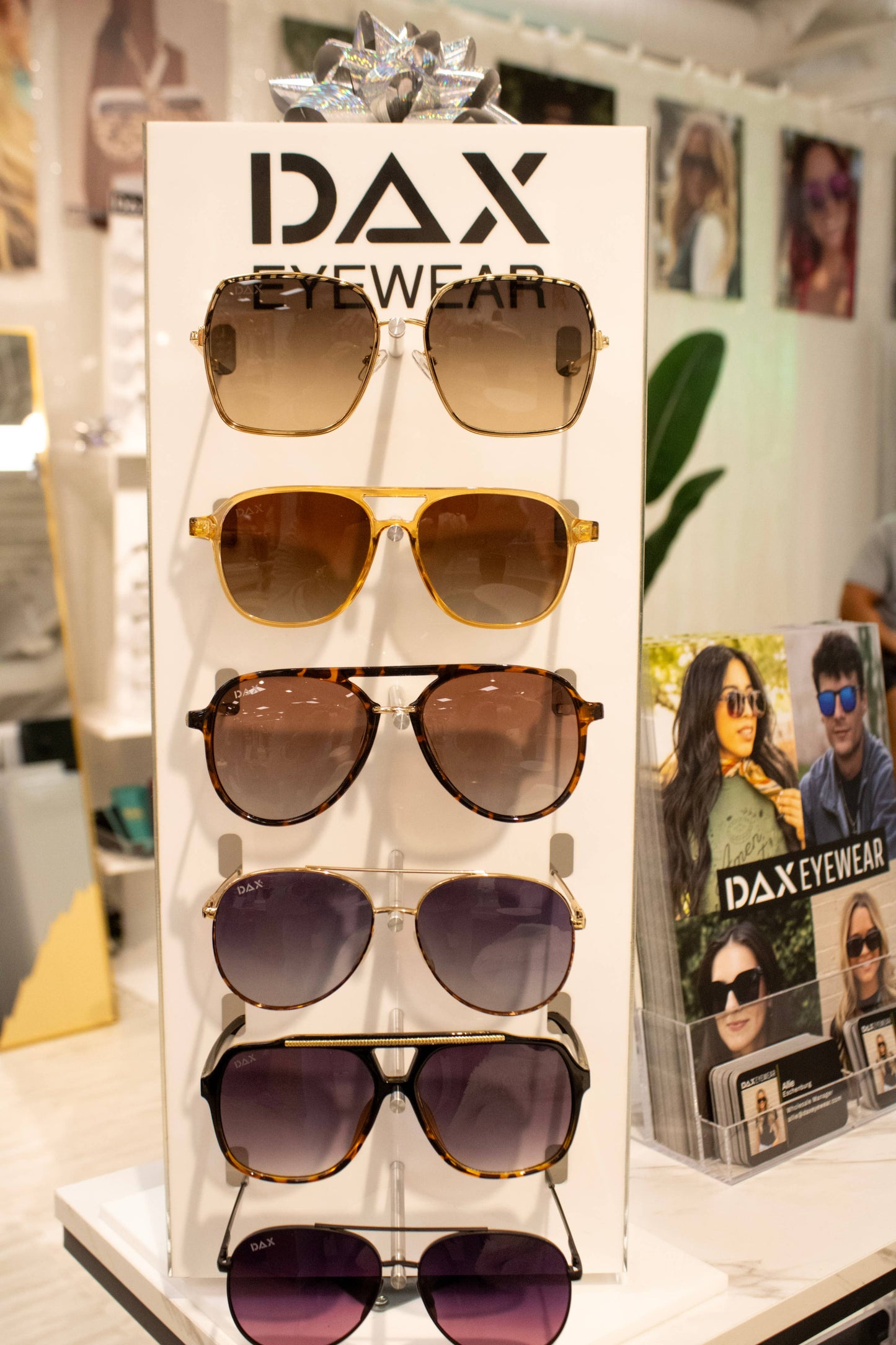 DAX Spinning Sunglasses Stand - Stand Only