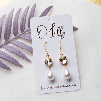 Clear Stone w/Pearl Teardrop Dangle Earrings - “Elizabeth”
