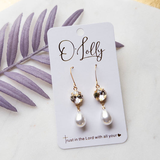 Clear Stone w/Pearl Teardrop Dangle Earrings - “Elizabeth”