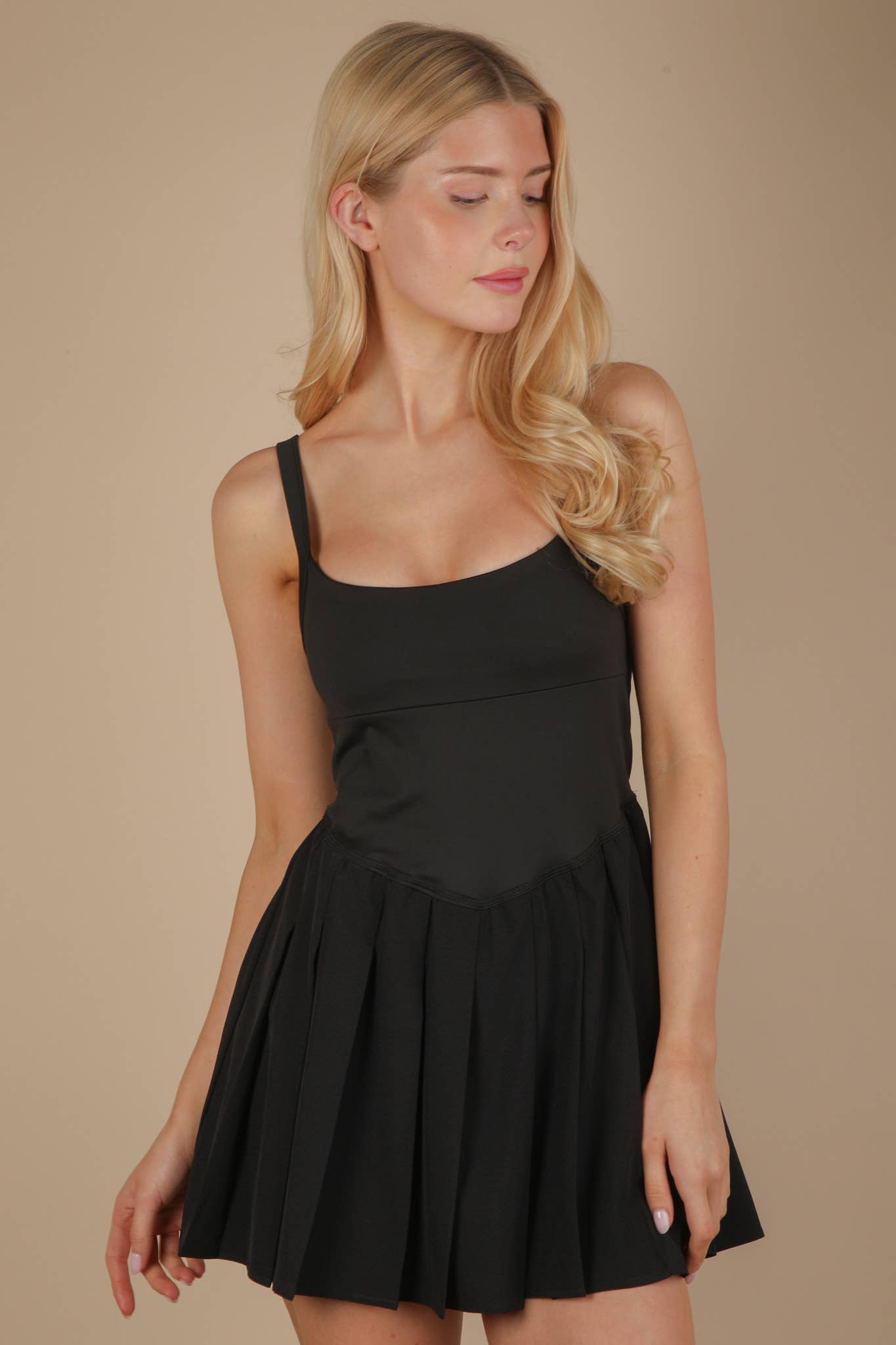 ND31725-Pleated Skirt Activewear Dress W/ Under Shorts: BLACK