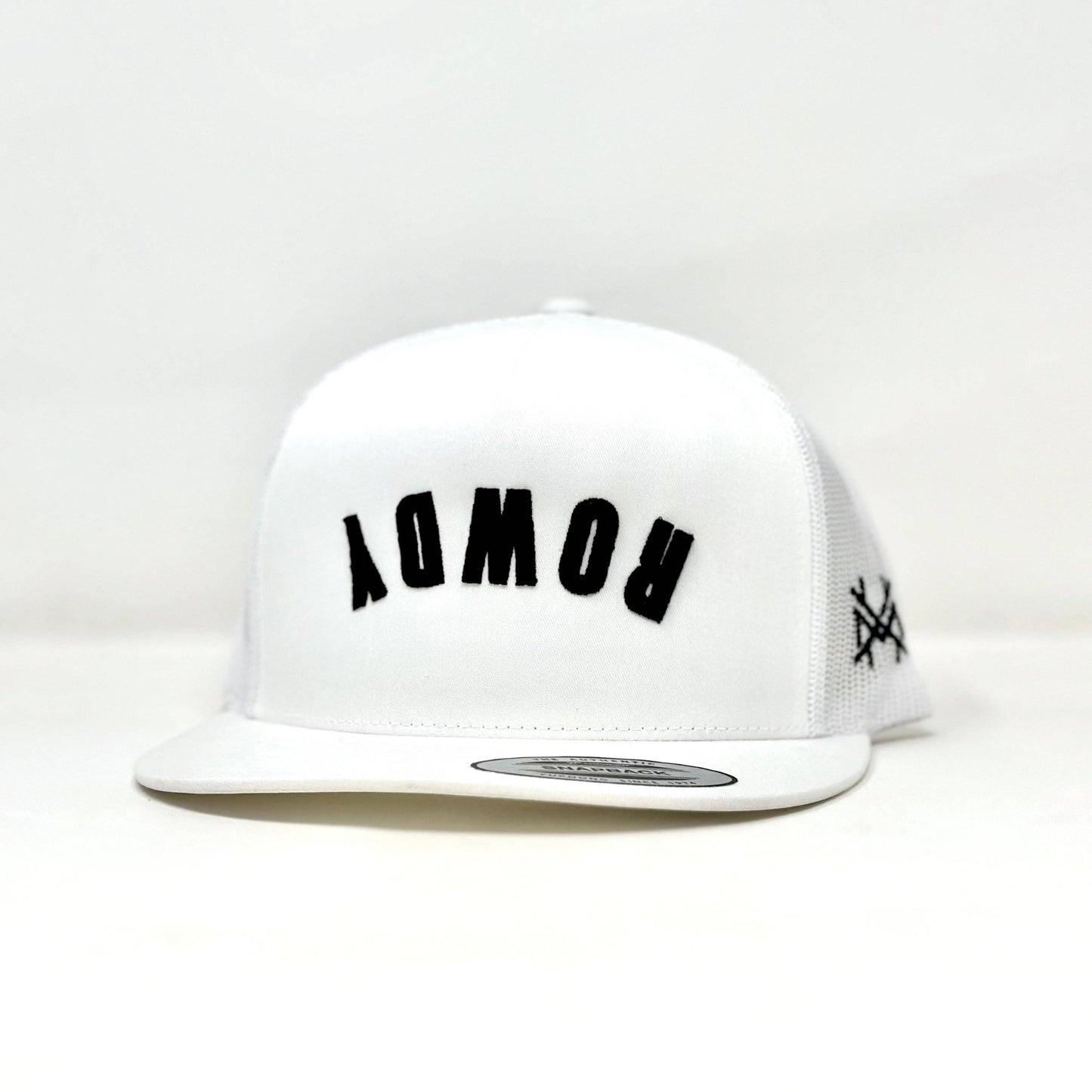 MHC ROWDY Trucker Hat: Black/White Otto